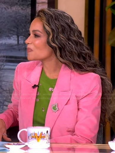Sunny’s pink double breasted blazer on The View