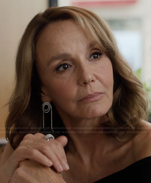 Sylvie's silver earrings on Emily in Paris