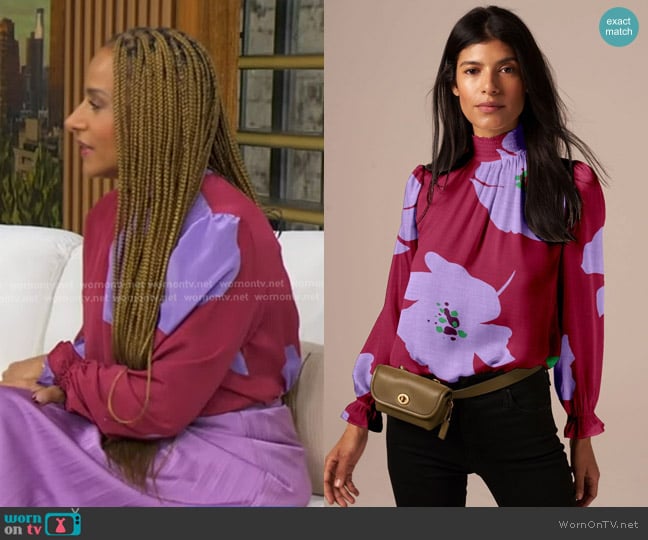 Tucker The Stella Top in Purple Poppies worn by Amy Dubois Barnett on Good Morning America