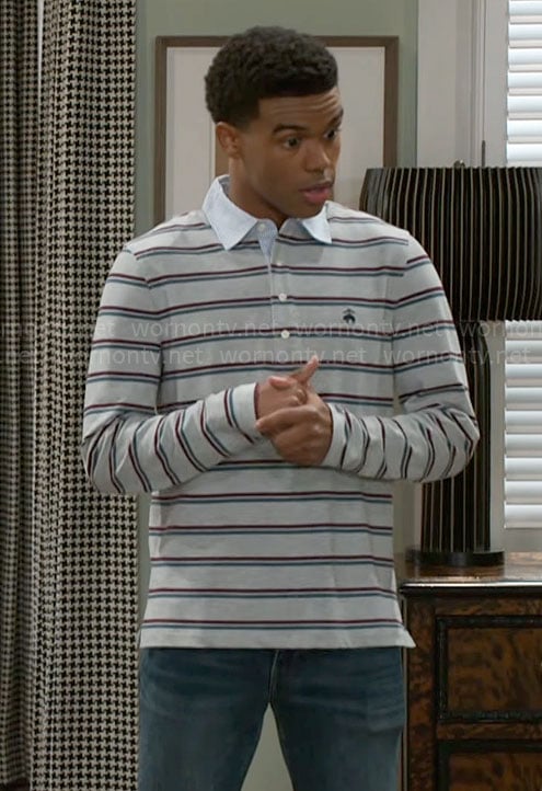 Tyrell's grey striped polo on Beyond the Gates