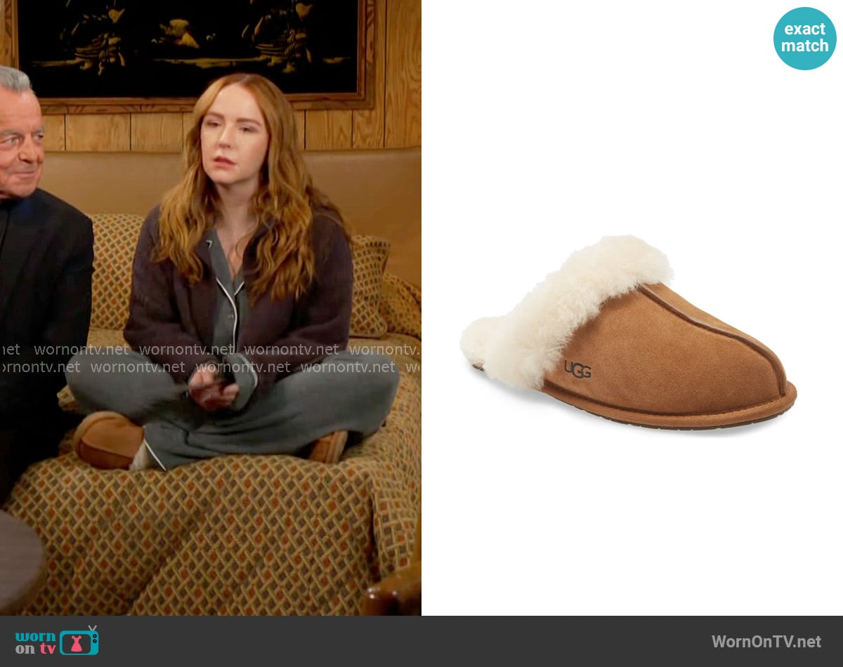 UGG Scuffette II Slipper in Chestnut worn by Mariah Copeland (Camryn Grimes) on The Young and the Restless