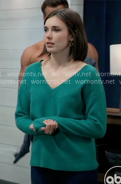 Willow’s green v-neck sweater on General Hospital