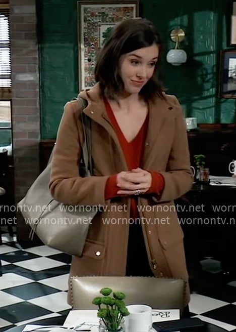 Willow's tan coat on General Hospital