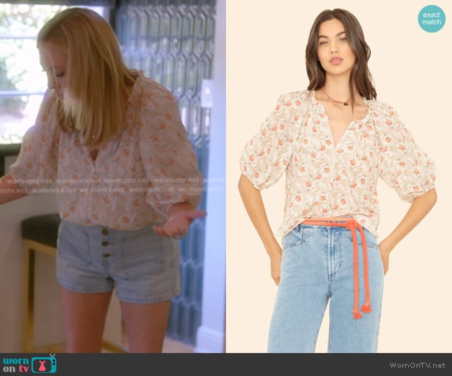 Xirena Jules Shirt in coconut worn by Sutton Stracke on The Real Housewives of Beverly Hills