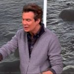 Adam Glassman’s gray zip sweater on The View