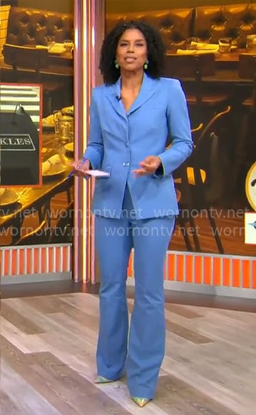Adriana Diaz's blue suit on CBS Mornings