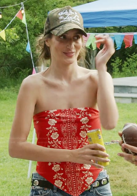 Amanda’s red floral strapless top on Summer House