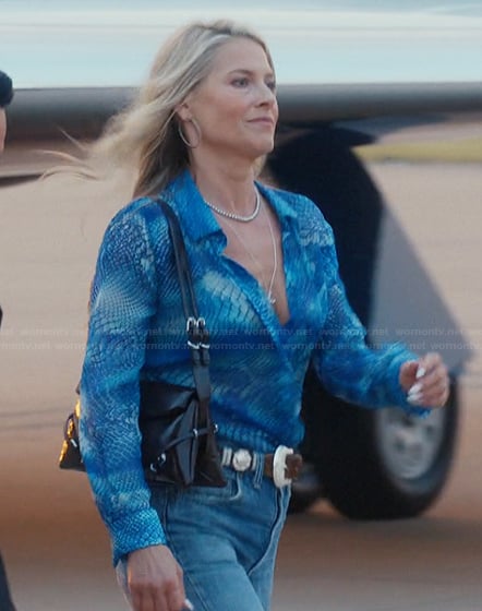 Angela's leather bag shoulder bag on Landman