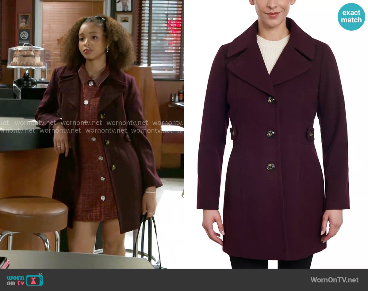 Anne Klein Single-Breasted Peacoat worn by Francesca Belleclaire (Madison Alsobrook) on Beyond the Gates