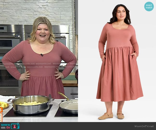 Danielle Kartes’s pink long sleeve dress on Today