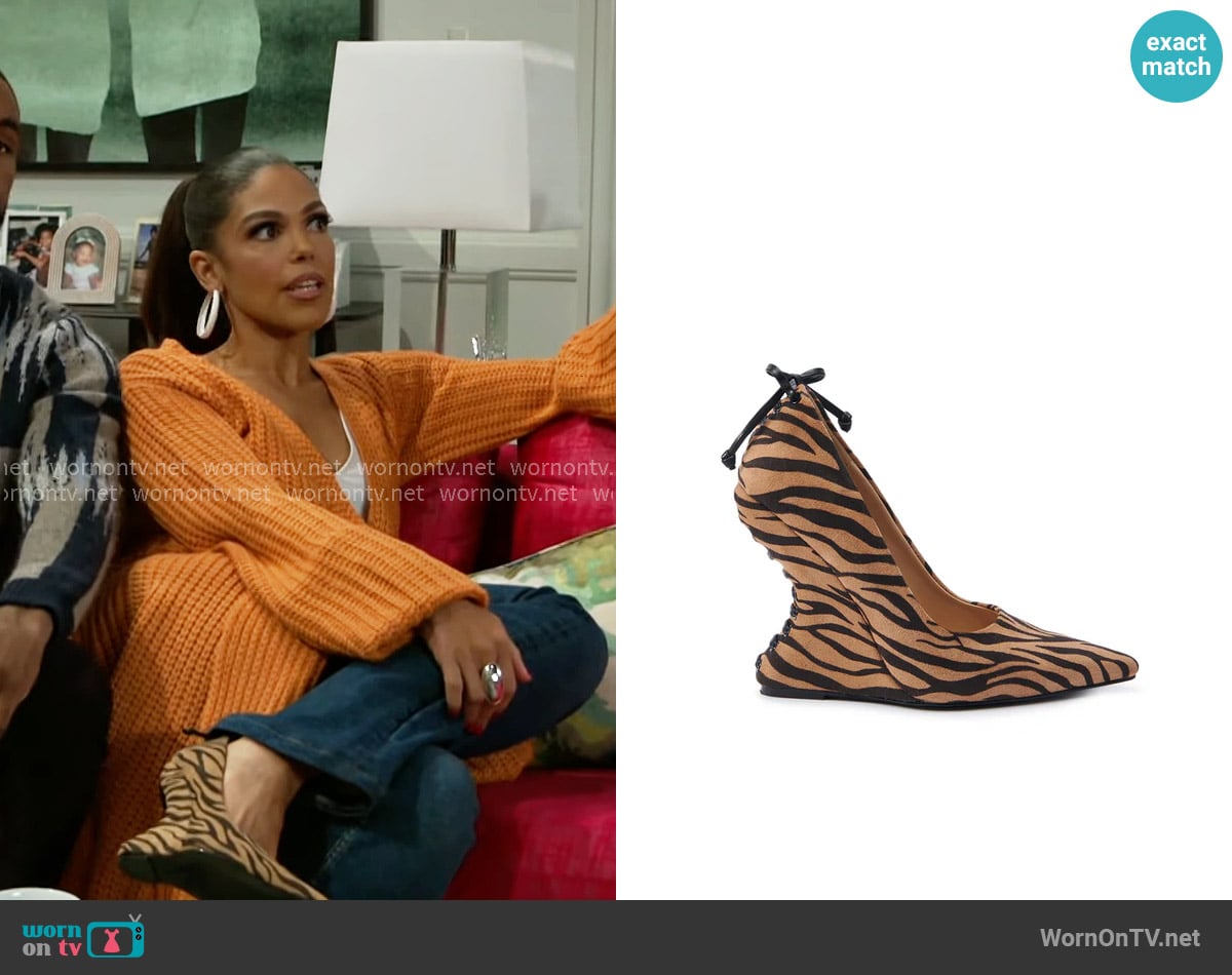 Azalea Wang Kabira Multi Wedge Pump worn by Dani Dupree (Karla Mosley) on Beyond the Gates