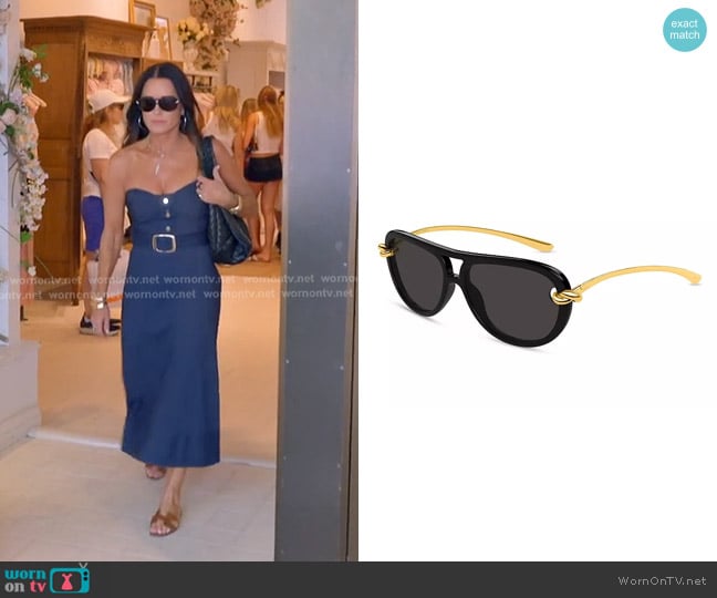 Bottega Veneta Pilot Sunglasses worn by Kyle Richards on The Real Housewives of Beverly Hills