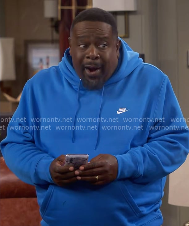 Calvin’s blue Nike hoodie on The Neighborhood