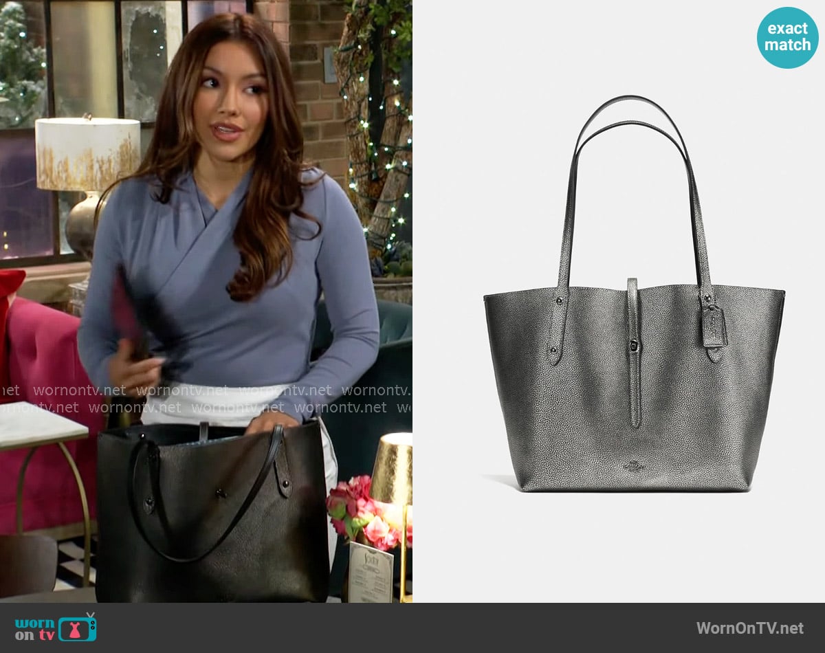 Coach Market Tote in Gunmetal worn by Audra Charles (Zuleyka Silver) on The Young and the Restless