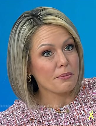 Dylan's gold arched earrings on Today