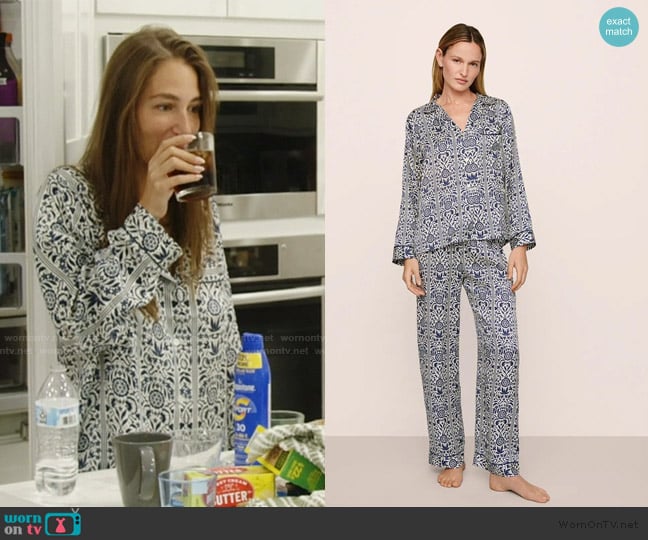 Eberjey Casa Del Sol - Inez Washable Silk Printed Long PJ Set worn by Amanda Batula on Summer House