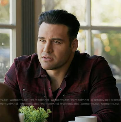 Eddie's red plaid button down shirt on 9-1-1