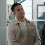 Eddie’s grey fleece zip jacket on 9-1-1