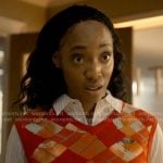 Faith’s red argyle UFO vest on Will Trent