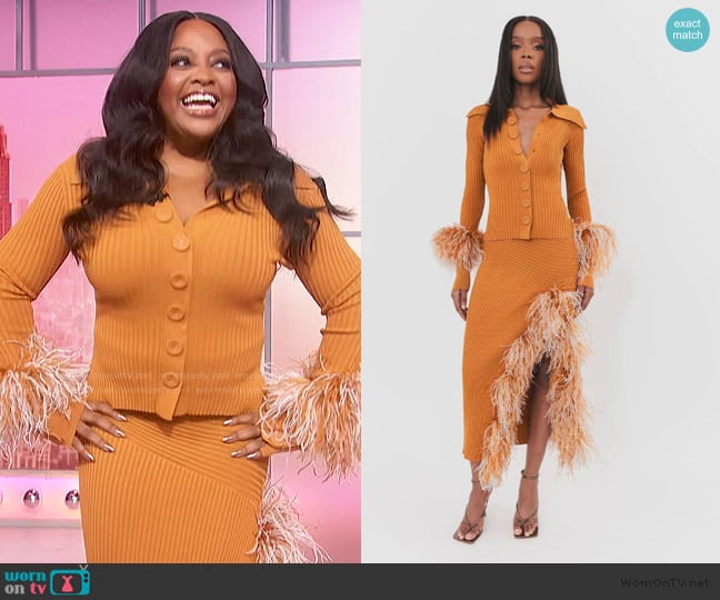 Fumi the Label Maya Feather-Cuff Top worn by Sherri Shepherd on Sherri