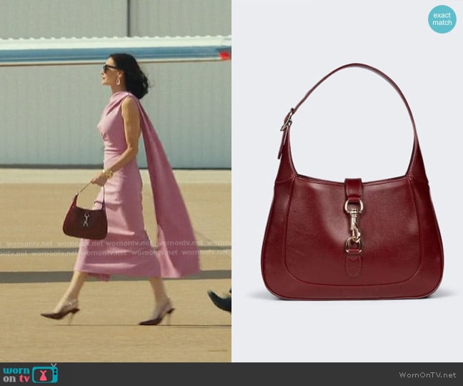 Gucci Jackie 1961 Leather Shoulder Bag in Burgundy worn by Cami Miller (Demi Moore) on Landman