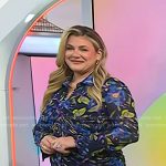 Heather McMahan’s blue floral print shirt on Today