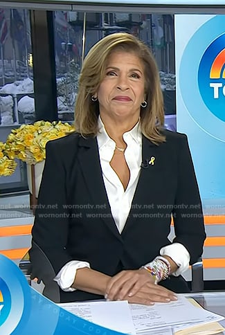 Hoda’s black ruched sleeve blazer on Today