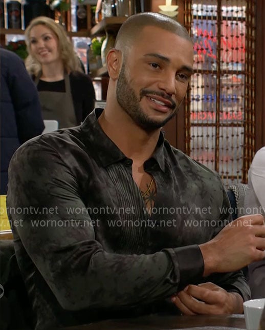 Holden’s tie dye pintuck shirt on The Young and the Restless