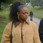 Izzy’s khaki cropped jacket and mini skirt on The Lincoln Lawyer