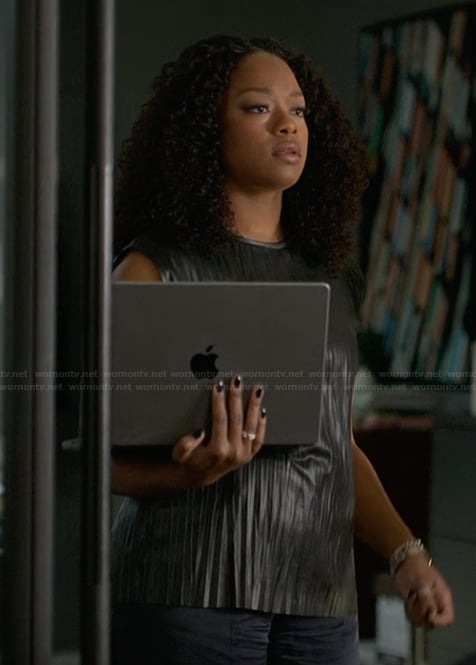 Izzy's black leather pleated top on The Lincoln Lawyer