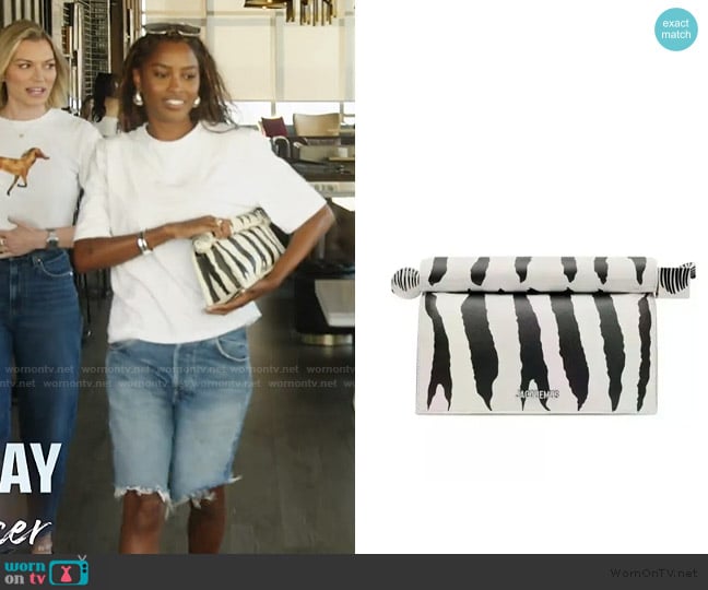 Jacquemus The Rond Carré Clutch Bag worn by Ciara Miller on Summer House