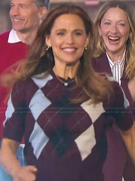 Jennifer Gardner’s argyle print sweater on The Jennifer Hudson Show