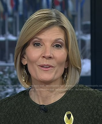 Kate’s gold drop earrings on NBC News Daily