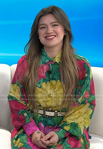 Kelly Clarkson’s floral shirtdress on Today