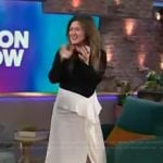 Kelly’s two tone ruffle front dress on The Kelly Clarkson Show