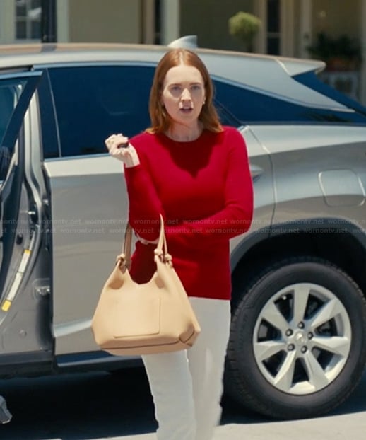 Lauren's beige leather tote on The Burbs