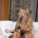 LeAnn Rimes’s brown paisley print shirt and pants on Good Morning America