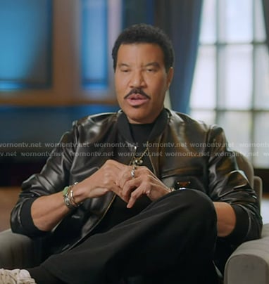 Lionel's black leather bomber jacket on American Idol