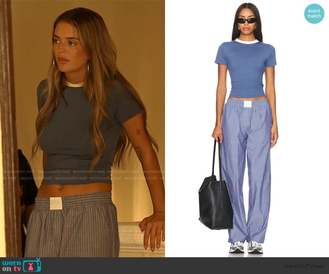 Lioness Clubhouse Tee worn by Salley Carson on Southern Charm