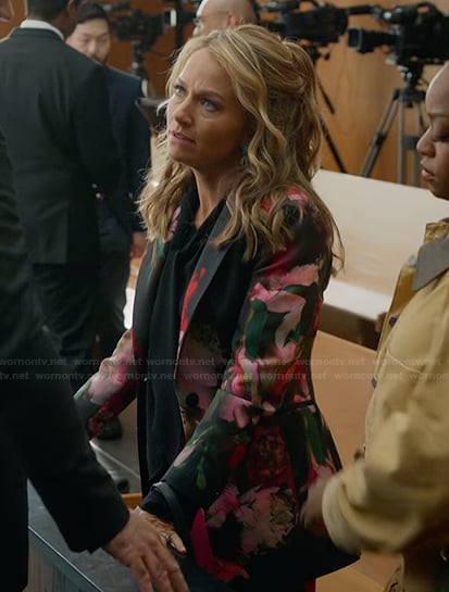 Lorna’s black floral print blazer on The Lincoln Lawyer