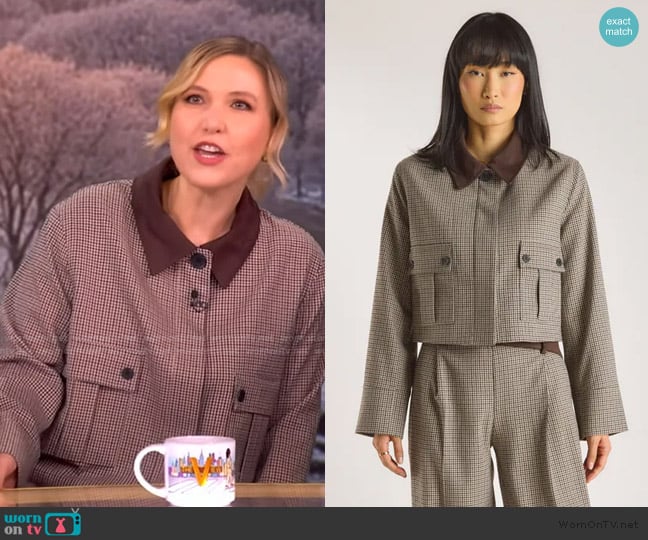 Lounge Houndstooth Jacket worn by Taylor Tomlinson on The View