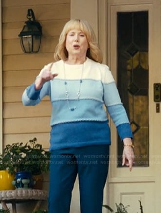 Lynn's blue stripe top on The Burbs