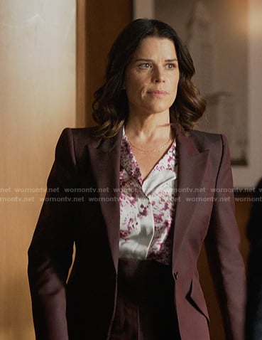 Maggie's floral blouse and burgundy blazer on The Lincoln Lawyer