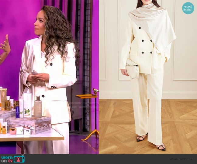 Sunny’s white scarf blazer on The View