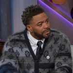 Method Man's mohai monogram cardigan on The Kelly Clarkson Show