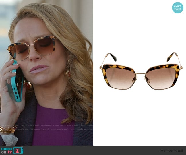 Miu Miu Cat-Eye Gradient Sunglasses worn by Lorna Crane (Becki Newton) on The Lincoln Lawyer
