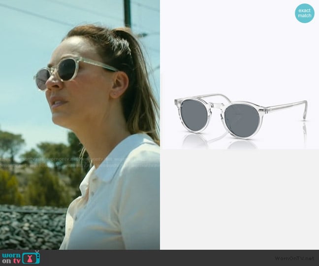 Oliver Peoples Gregory Peck Sun worn by Alice Monroe (Kaley Cuoco) on Vanished