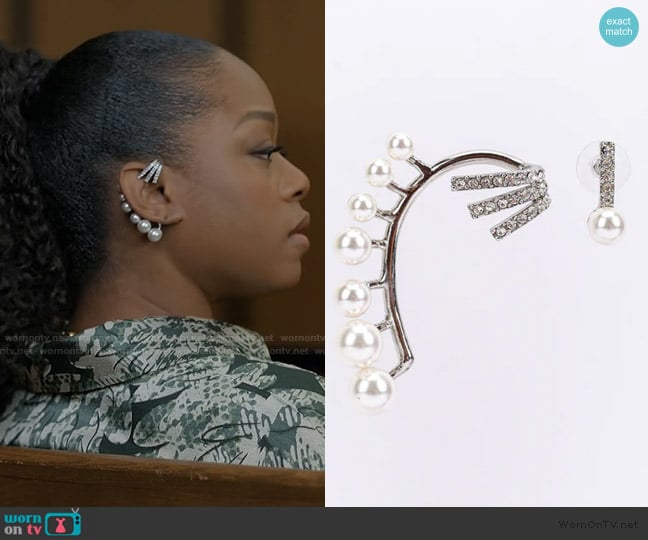 Oscar de la Renta Pearl Rhinestone Ear Cuff and Earring Set worn by Izzy Letts (Jazz Raycole) on The Lincoln Lawyer