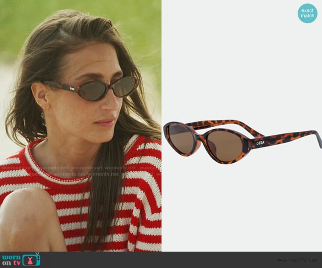 Otra Eyewear Ivy Tortoiseshell Sunglasses worn by Amanda Batula on Summer House
