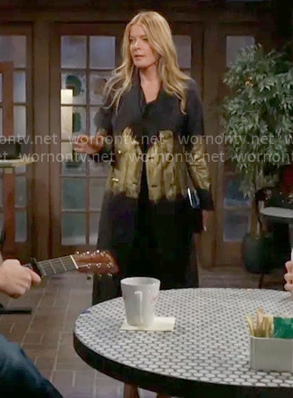 Phyllis's black and gold coat on The Young and the Restless